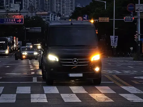 Mercedes Sprinter Luxury